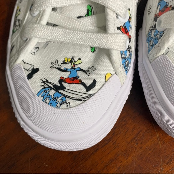 NWT Adidas Nezza  X Disney Sporty Goofy Sneakers - Picture 4 of 13